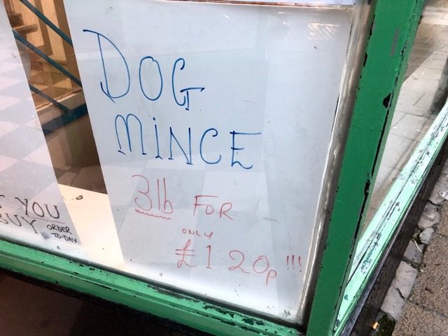 Dog mince